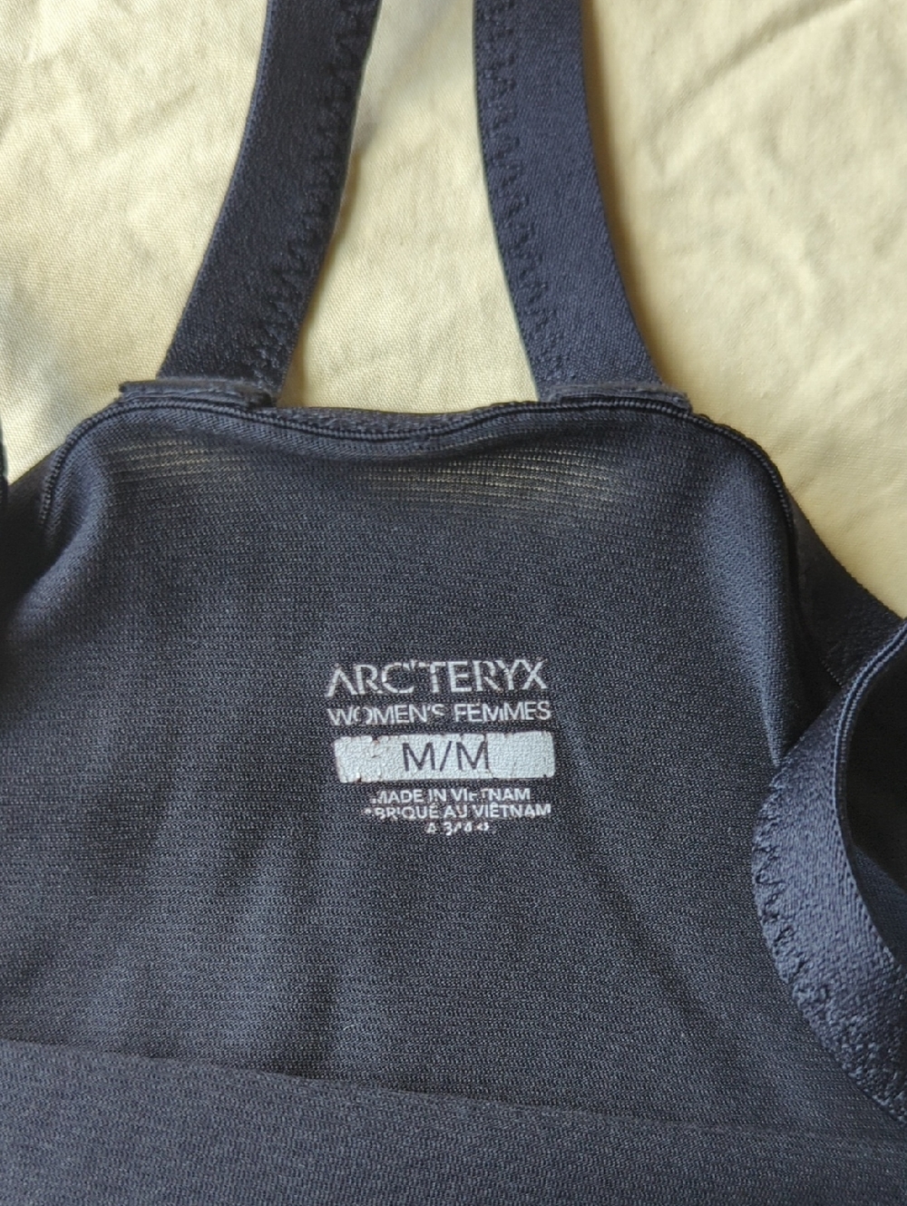 M Arc'teryx Tank - Picture 2 of 7